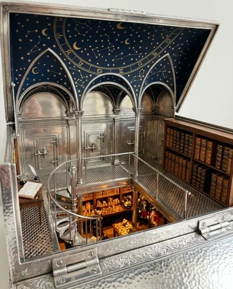 Ornate Box Diorama of a Royal Treasury Counting Room 4