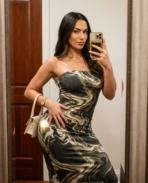 High-Fidelity Mirror Selfie in Marble-Print Bodycon Dress 3