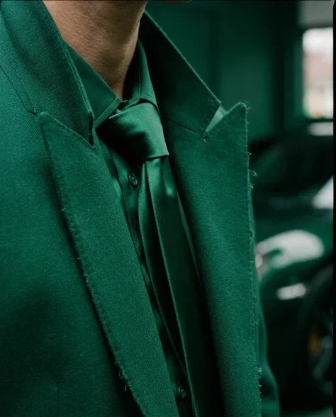 Monochrome Emerald High-Fashion Editorial 4