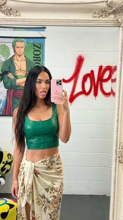 Glamorous Urban Selfie with Emerald Flair and Bold Graffiti