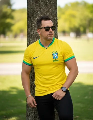 A Medium-Length Portrait With A Casual And Stylish Aesthetic, Cap — Nano Banana Pro AI Prompt: A medium-length portrait with a casual and stylish aesthetic, captured outdoors...