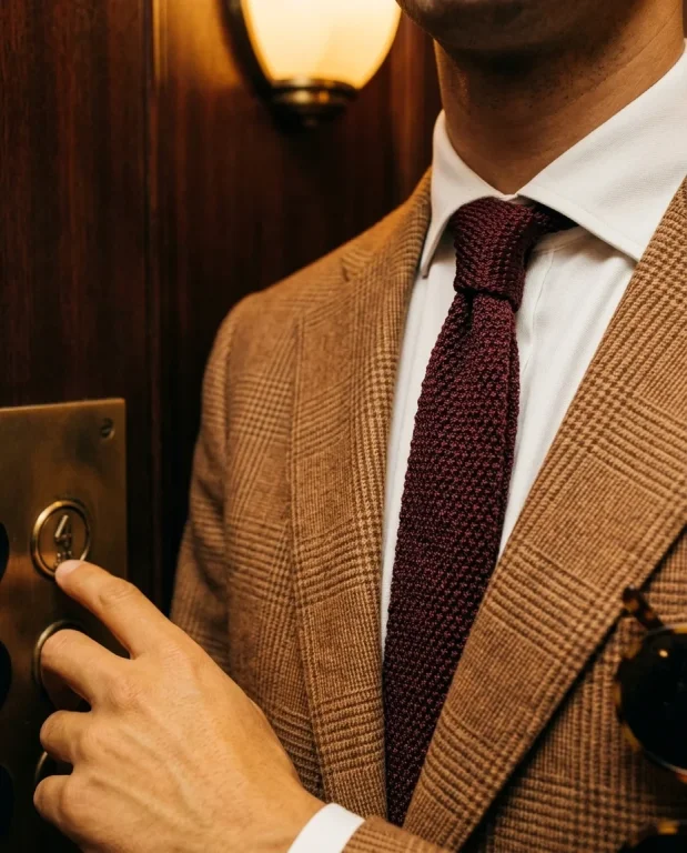 Vintage Elevator Warm Glen-Plaid Suit 5