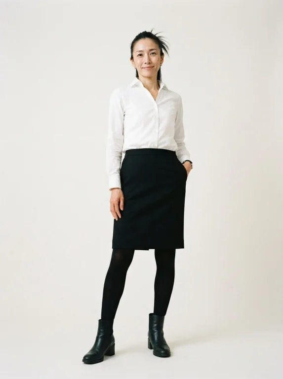 Photorealistic1.4,35mm Lens,f 1.8, Standing, Full Body, Dyna...