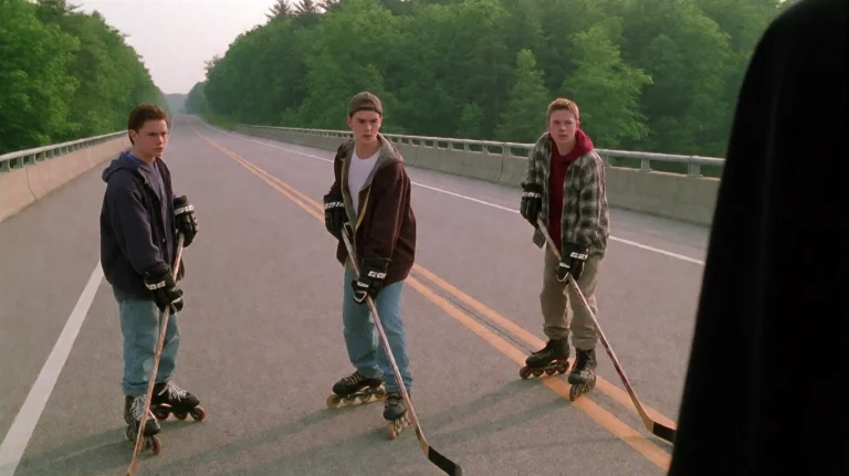 Dgm1999, Three Young People On Inline Skates Stand On A Wide...
