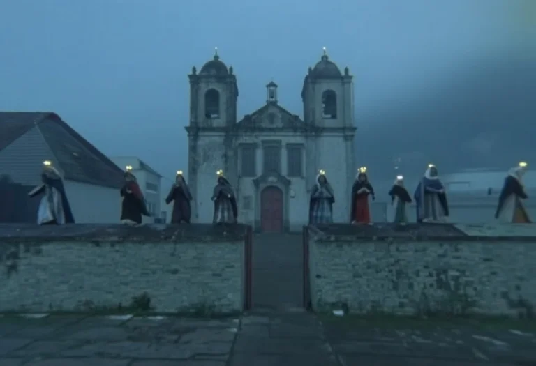 Uma Igreja Bem Antiga, Catlica, Em Um Clima De Nvoa, Aonde E...