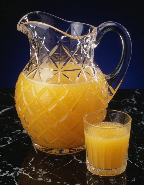80sgl0w,professional Studio Still Life Photograph. A Full Po...