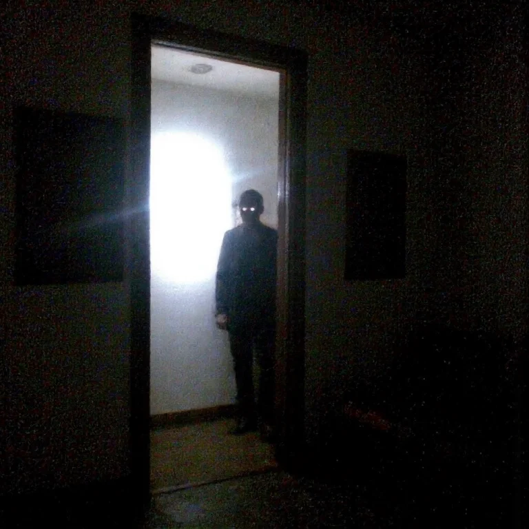 Addmicrodetails, N0k1a, A Dimly Lit Interior, Framed By A Da...
