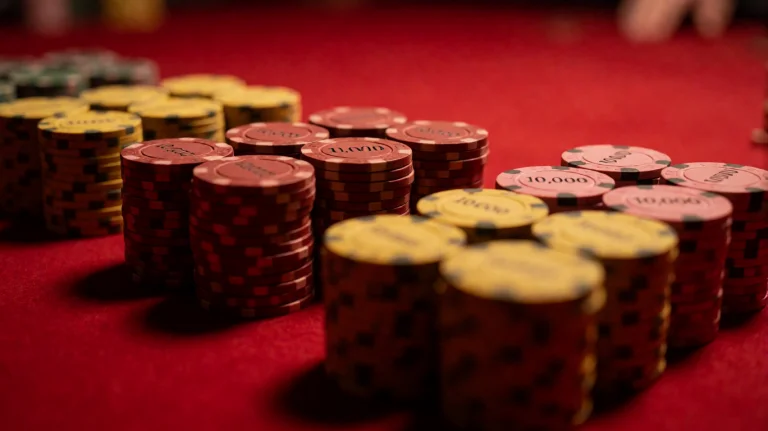 Ocnsthrtn2007, Neatly Stacked Piles Of Poker Chips In Yellow...
